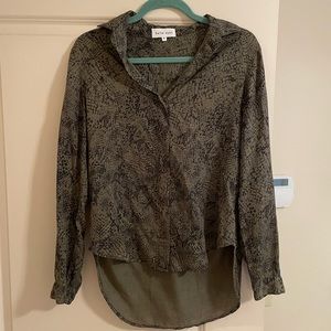 Bella Dehl shirt. Size XS. Worn once